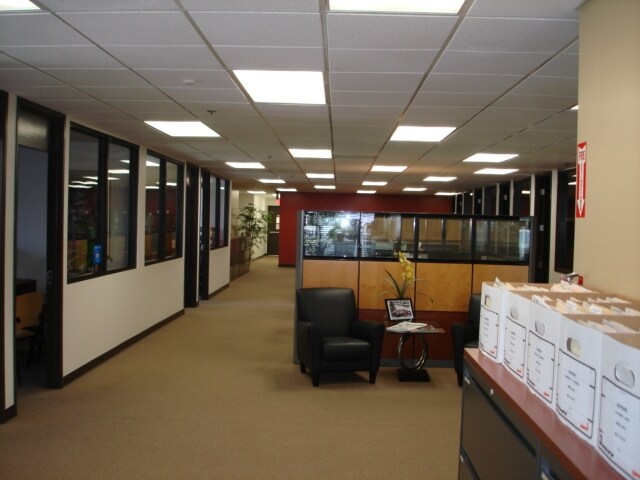 More Photos Of 11 Vanderbilt, Irvine Research And Development For Lease
