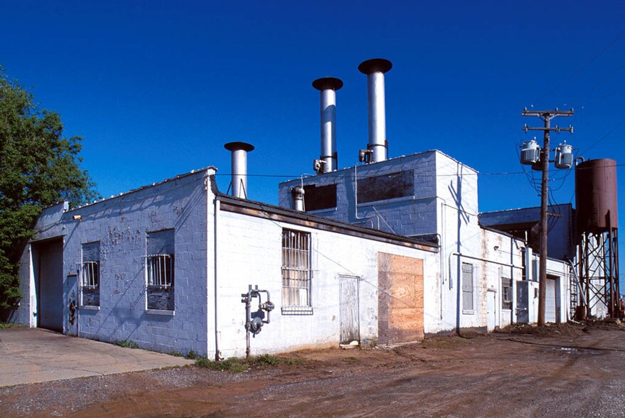 More Photos Of 32800 Mound Rd, Warren Warehouse For Sale