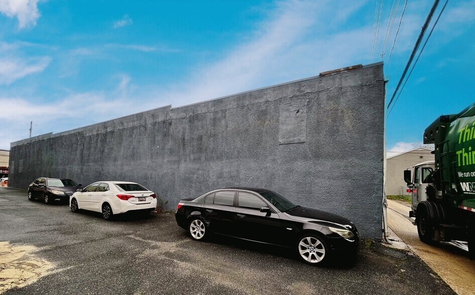 More Photos Of 416 Eastern Blvd, Essex Lodge Meeting Hall For Sale