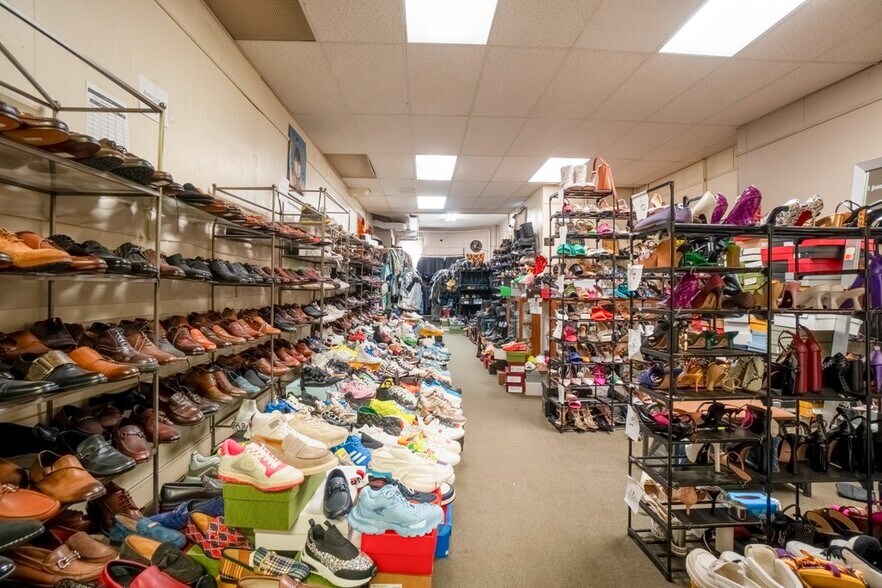More Photos Of , Baltimore General Retail For Sale