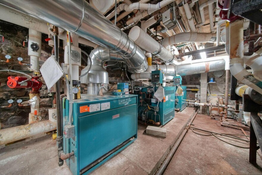 More Photos Of 201 S Jackson St, Jackson Specialty For Sale