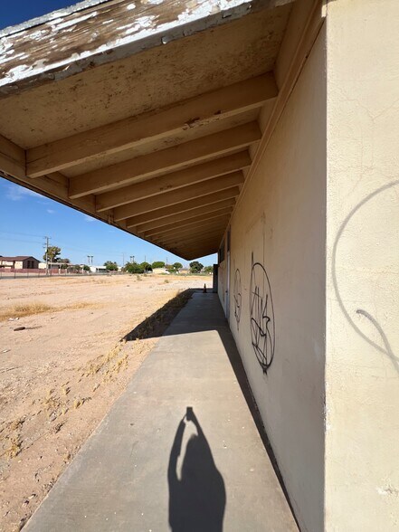 More Photos Of 401 S 3rd St, Blythe Religious Facility For Sale