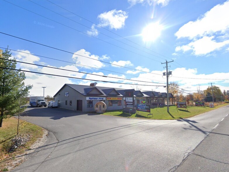 More Photos Of 5062 Road 38, South Frontenac Storefront For Sale