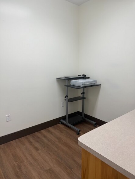 More Photos Of 5685 S 1475 E, Ogden Medical For Lease