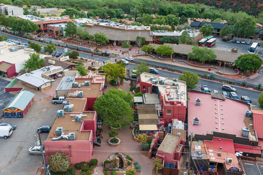 More Photos Of 273 N State Route 89A, Sedona Storefront For Lease