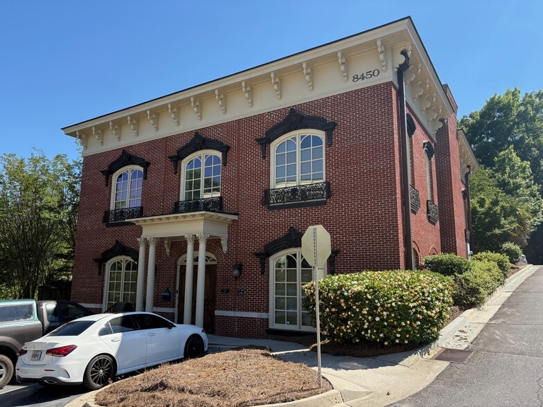 More Photos Of 8649 Ellard Dr, Alpharetta Unknown For Lease