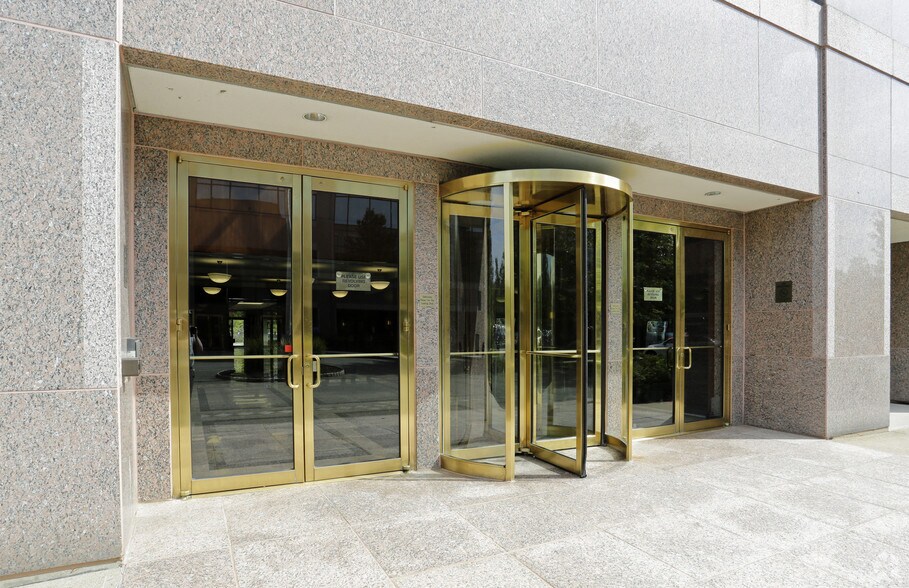 More Photos Of 200 Campus Dr, Florham Park Unknown For Lease