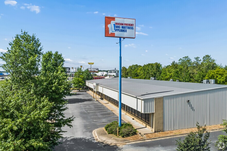 More Photos Of 6527 Warden Rd, North Little Rock Freestanding For Sale
