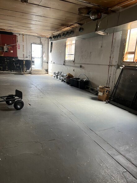 More Photos Of 2650-2654 S Broadway, Denver Storefront For Lease