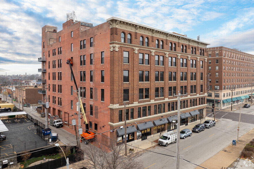 More Photos Of 625 N Euclid Ave, Saint Louis Apartments For Lease
