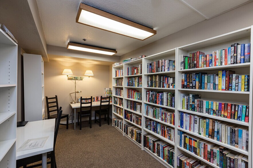 More Photos Of 18700 Florida St, Huntington Beach Apartments For Sale