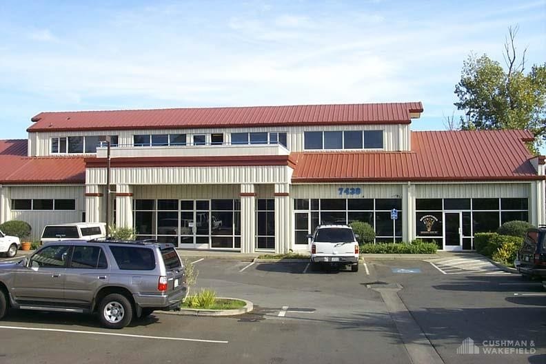 More Photos Of 7430 Redwood Blvd, Novato Office For Lease