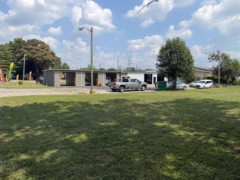 More Photos Of 5955 E 21st St, Indianapolis Carwash For Sale