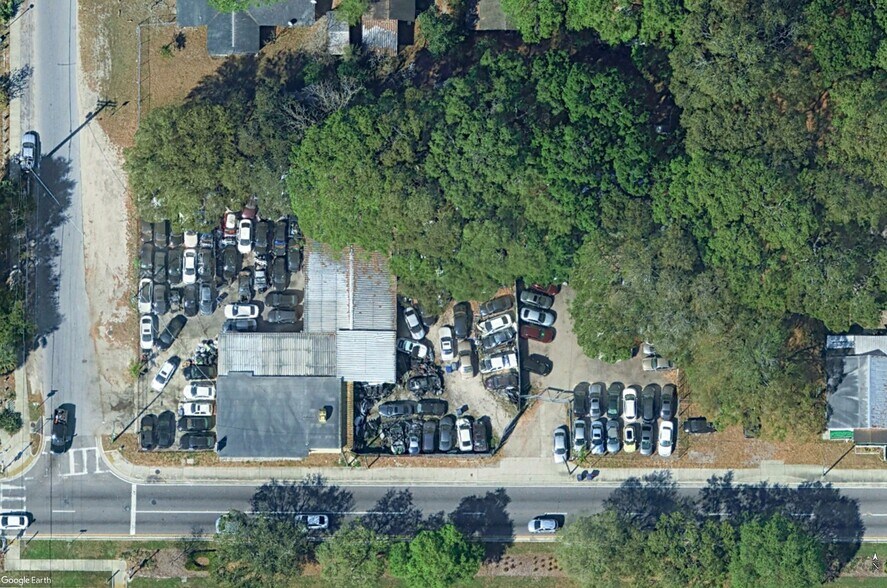 More Photos Of 1900-1908 E Dr Martin Luther King Jr Blvd, Tampa Warehouse For Sale