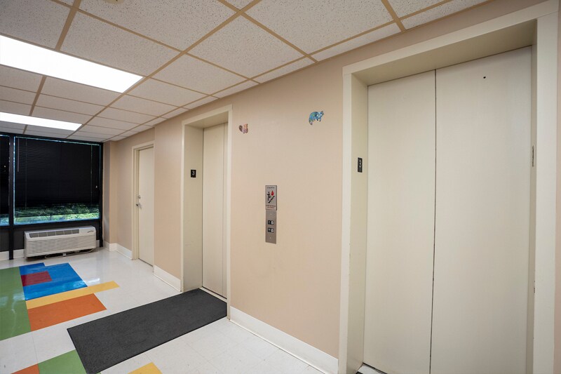 More Photos Of 333 Waller Ave, Lexington Medical For Sale