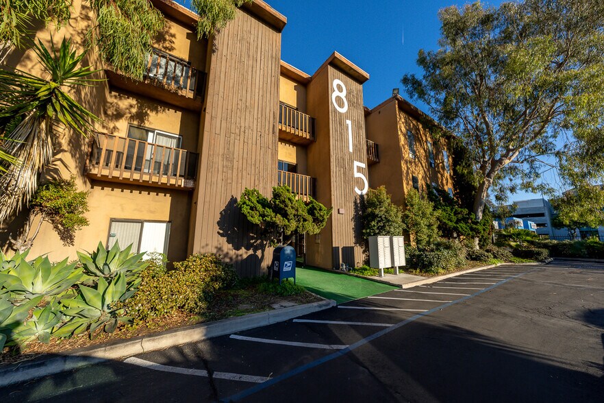 Primary Photo Of 815 3rd Ave, Chula Vista Office For Sale