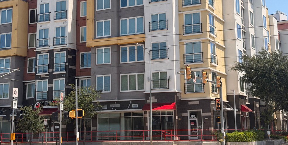 Primary Photo Of 3509 Elgin St, Houston Apartments For Lease