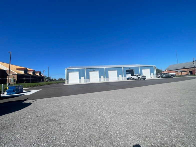 More Photos Of 101 John C Watts dr, Nicholasville Warehouse For Sale