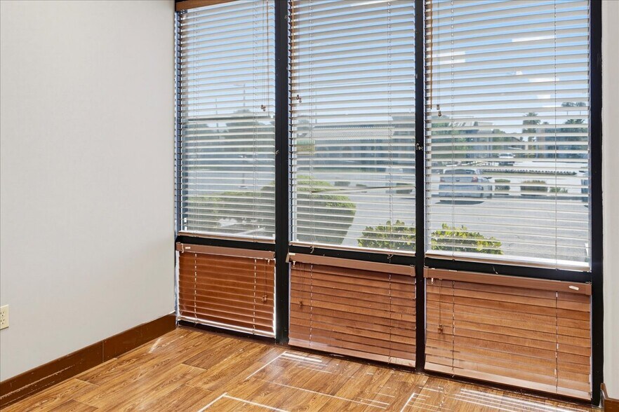 More Photos Of 4431 S Eastern Ave, Las Vegas Medical For Lease