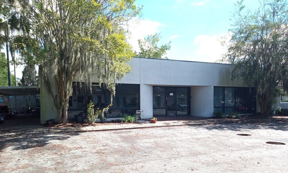 Primary Photo Of 120 Oglethorpe Professional Ct, Savannah Office For Lease