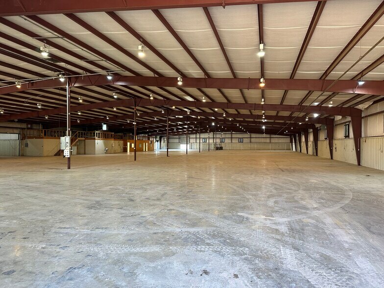 More Photos Of 225 Industrial Rd, Savannah Manufacturing For Sale