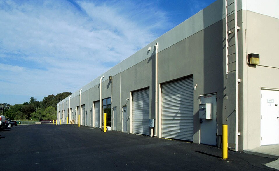 More Photos Of 10957-10979 San Diego Mission Rd, San Diego Warehouse For Lease
