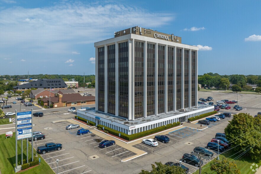 More Photos Of 30500 Van Dyke Ave, Warren Office For Lease
