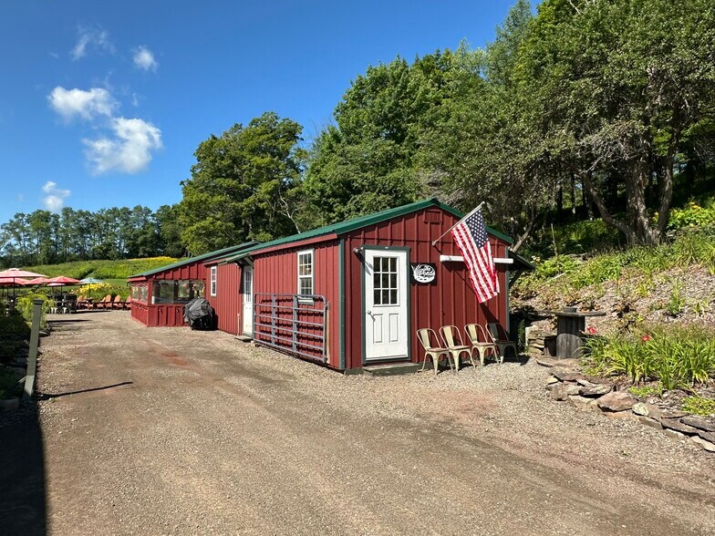 More Photos Of 304 Sutherland Rd, East Meredith Lodge Meeting Hall For Sale