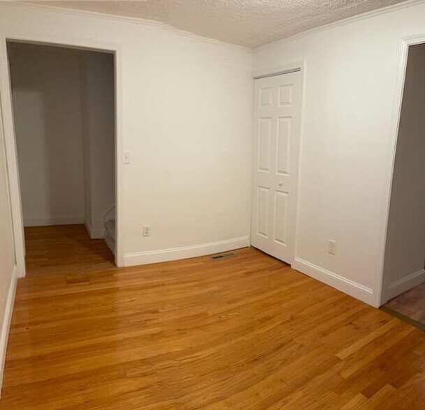 More Photos Of 104 Lauzier Ter, Chicopee Storefront Retail Residential For Sale