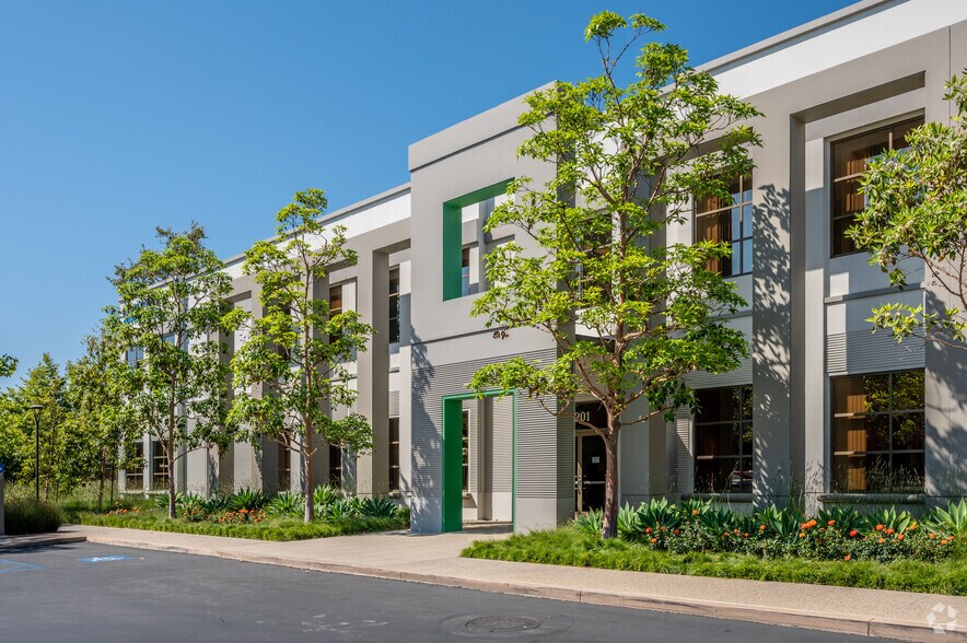 More Photos Of 5201 California Ave, Irvine Office For Lease