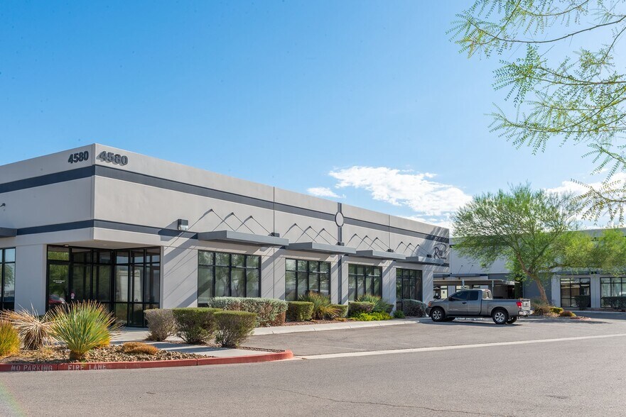 More Photos Of 4580 W Post Rd, Las Vegas Office For Sale