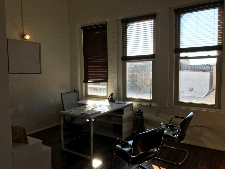 More Photos Of 1008 Race St, Cincinnati Office Residential For Sale