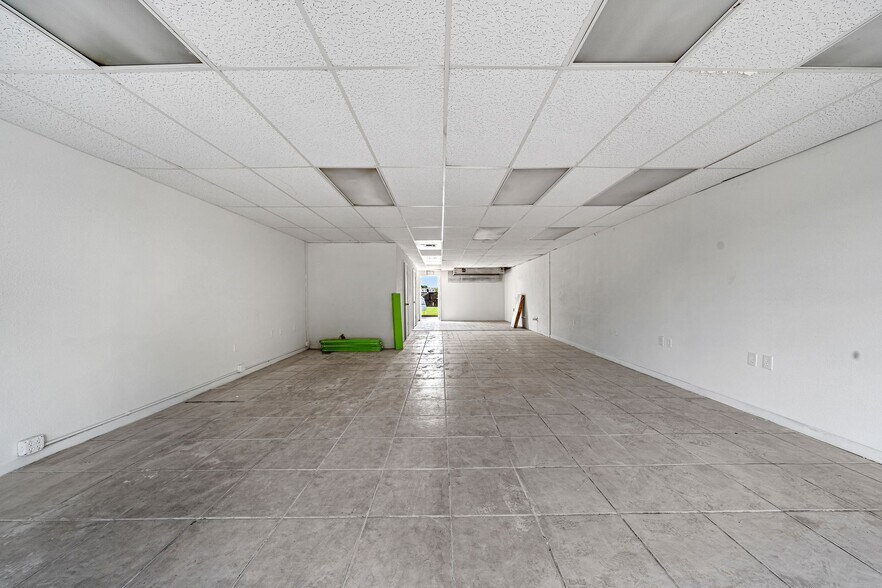 More Photos Of 8510 State Road 52, Hudson Storefront For Sale