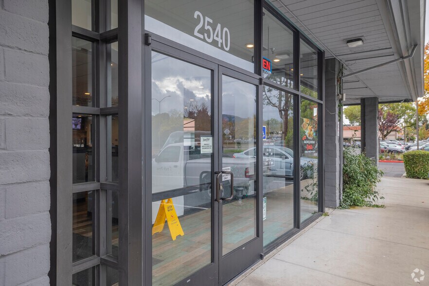 More Photos Of 2540 San Ramon Valley Blvd, San Ramon Restaurant For Sale