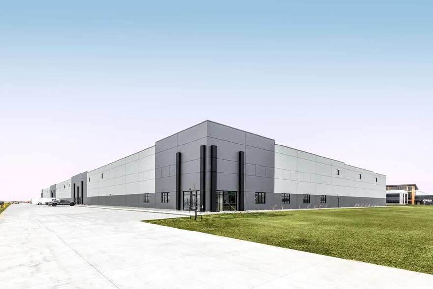 Primary Photo Of 2466 42nd St N, Fargo Distribution For Lease