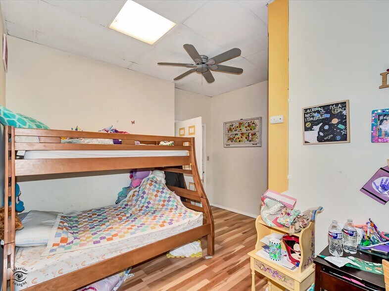 More Photos Of 2-4 E Front St, Newark Health Club For Sale