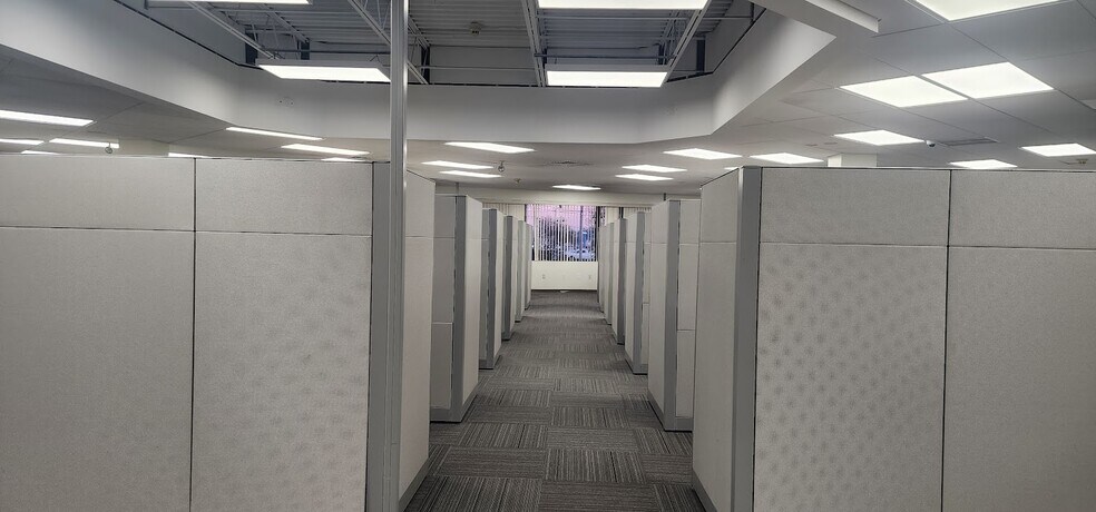 More Photos Of 1 Michael Ave, Farmingdale Office For Lease