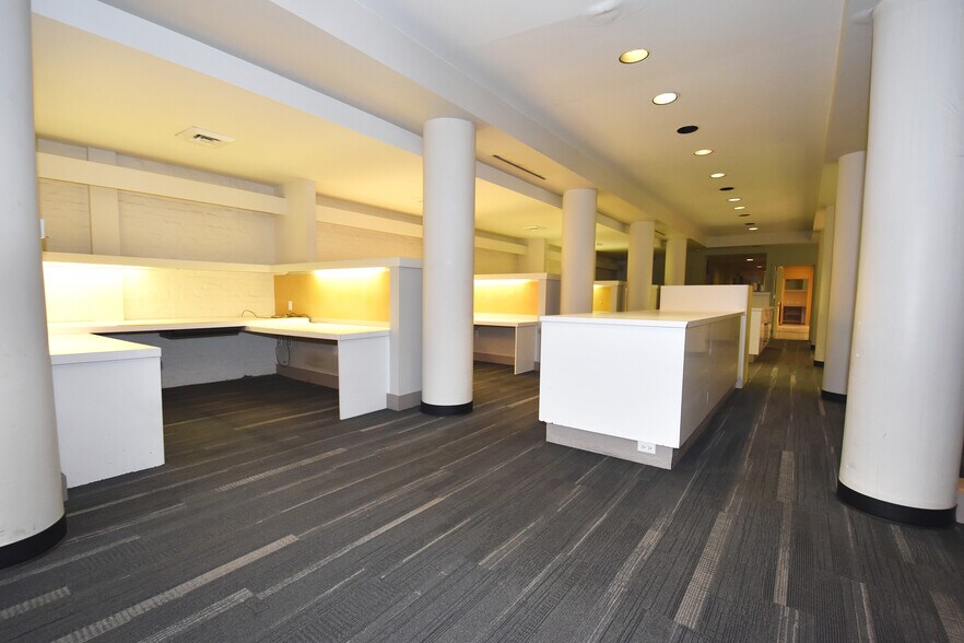 More Photos Of 227 Fort Pitt Blvd, Pittsburgh Loft Creative Space For Lease