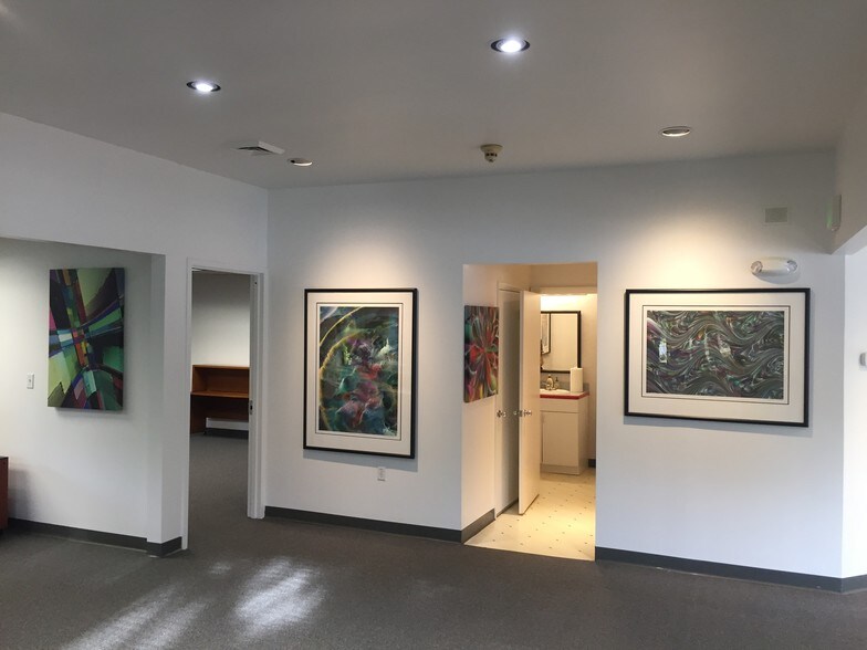 More Photos Of 5397 Twin Knolls Rd, Columbia Medical For Sale