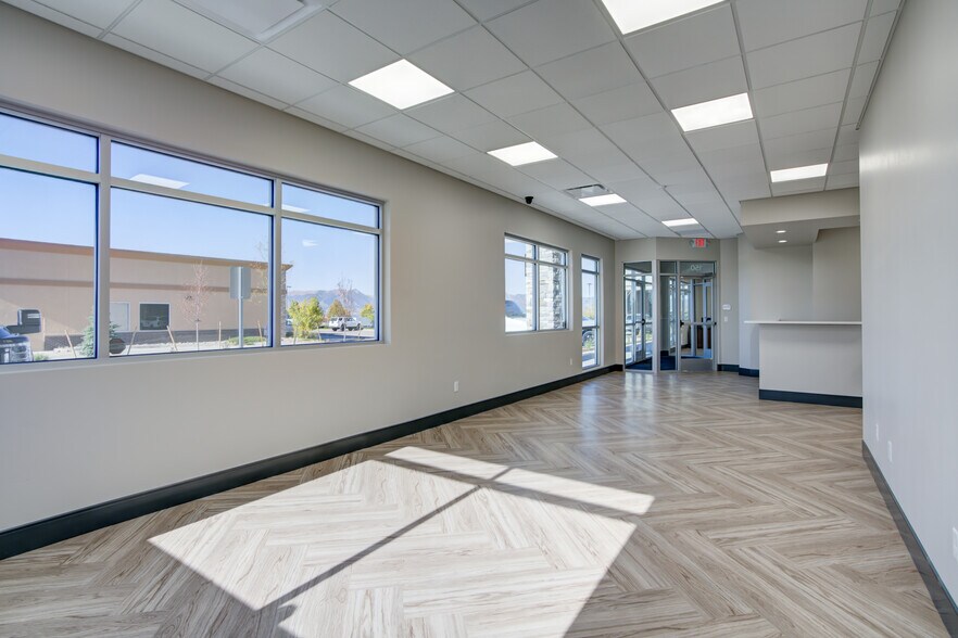 More Photos Of 4272 Promenade Dr, Colorado Springs Office For Lease
