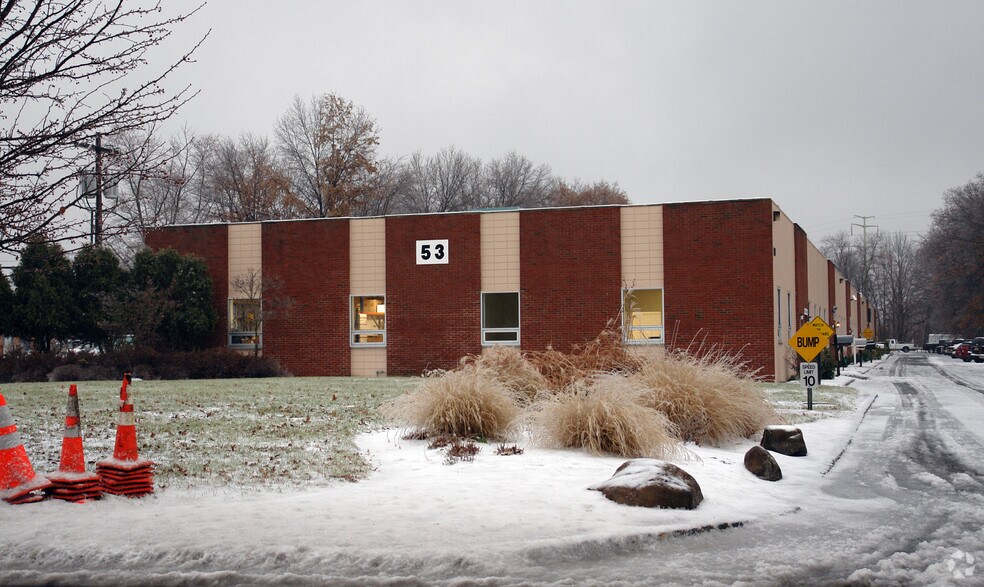 More Photos Of 53 S Jefferson Rd, Whippany Light Distribution For Lease