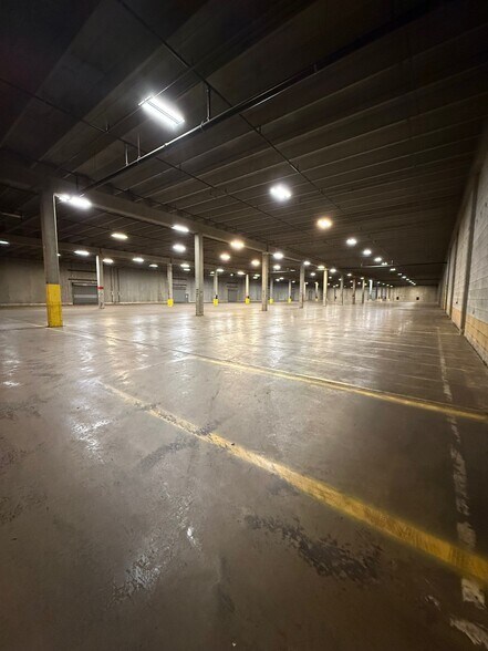 More Photos Of 3700 Village Ave, Norfolk Distribution For Lease
