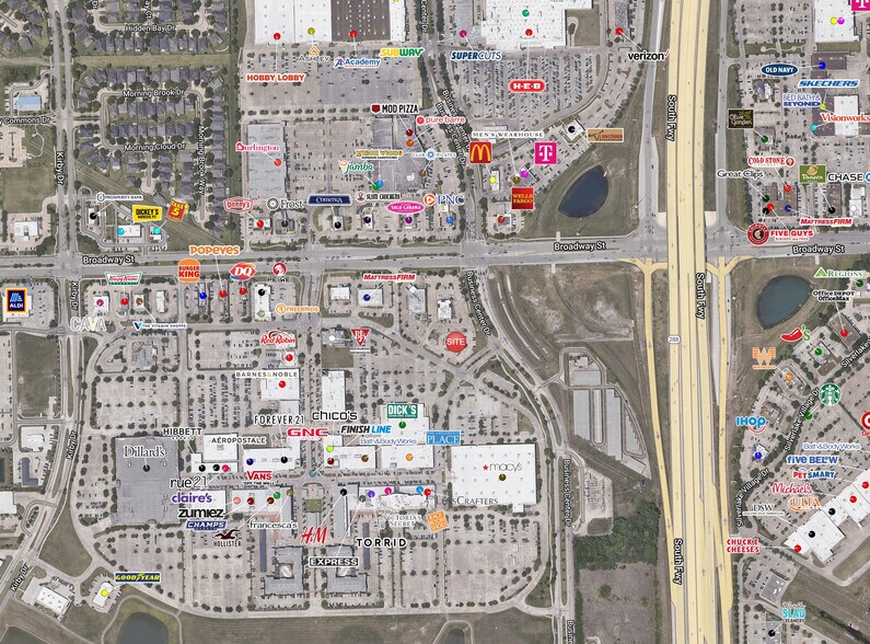 More Photos Of 3030 Business Center Dr, Pearland Fast Food For Lease