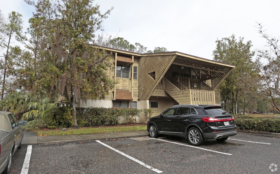 More Photos Of 8421 Baymeadows Way, Jacksonville Loft Creative Space For Lease