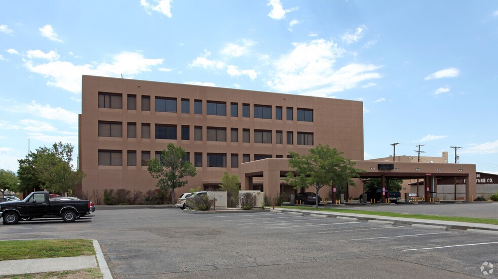 More Photos Of 101 S Main St, Belen Office For Sale