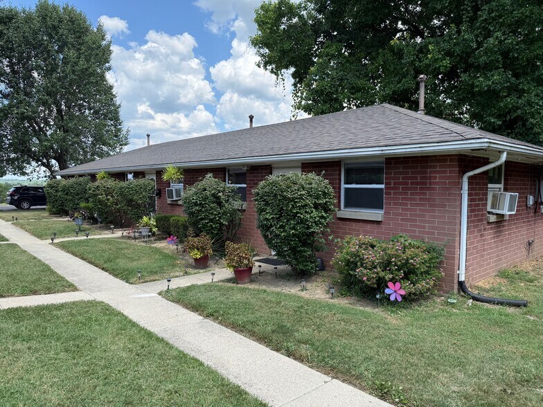 More Photos Of 100 E Nottingham Rd, Dayton Apartments For Sale