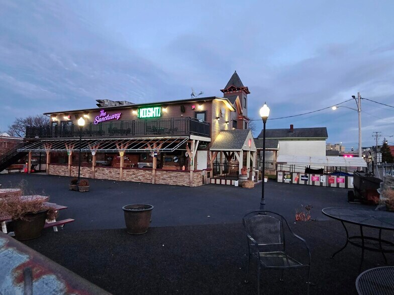 More Photos Of 728 Court St, Utica Restaurant For Sale
