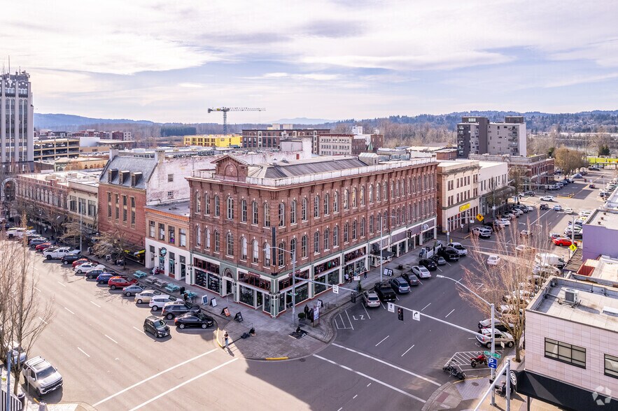 More Photos Of 189 Liberty St NE, Salem General Retail For Lease