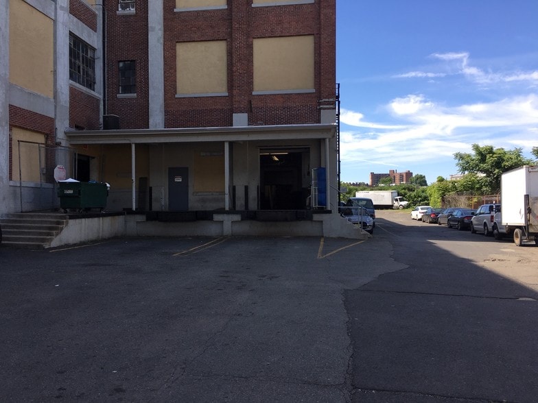 More Photos Of 238 Lindbergh Pl, Paterson Manufacturing For Lease