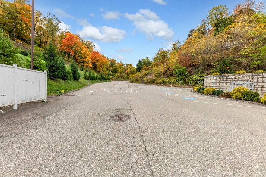 More Photos Of 1070 Baknsville Ave, Pittsburgh Lodge Meeting Hall For Sale